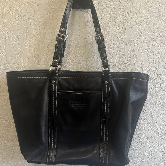 Black Leather Coach Handbag - Picture 1 of 8